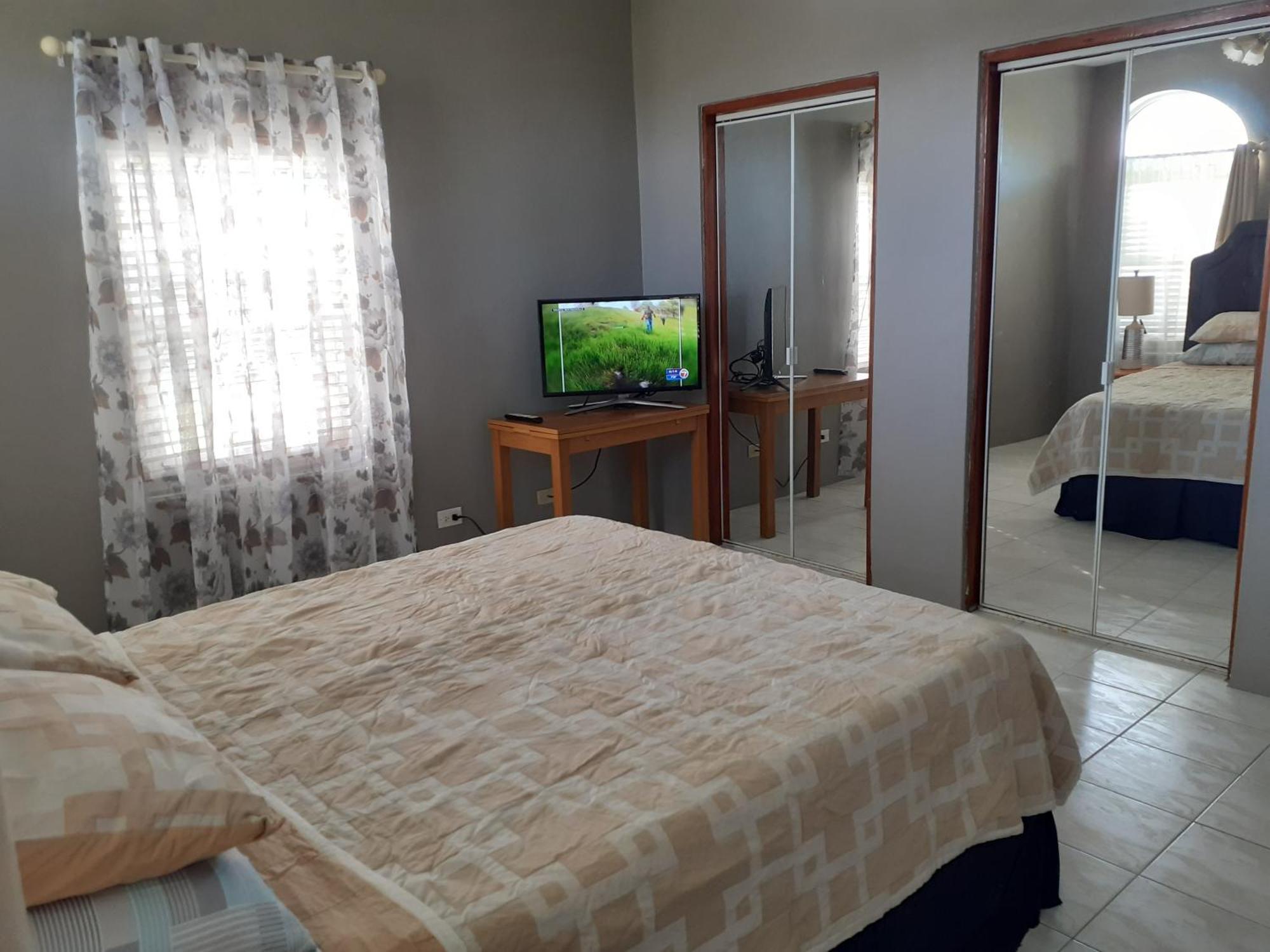 Airbab Moon Gate West Apartment Mount Pleasant Ngoại thất bức ảnh